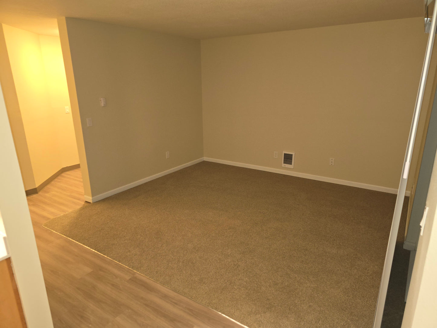 Apartment Move-in / Move-out Cleaning